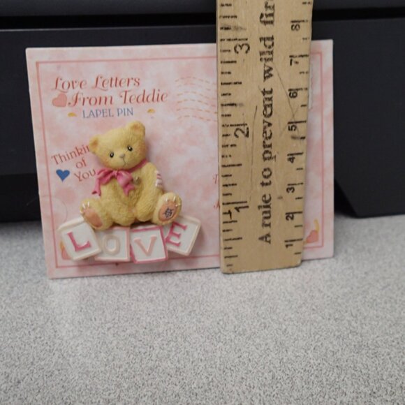 Cherished Teddies “Love Letters from Teddie” Lapel Pin 1996 - Picture 4 of 4